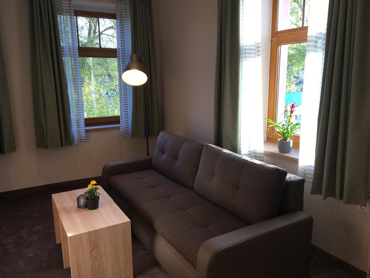 Dorfgasthof Schmitz Schalkenmehren Exteriör bild